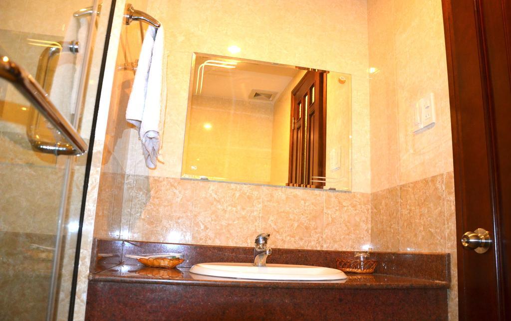 Google Thanh Xuan Hotel Hue Room photo